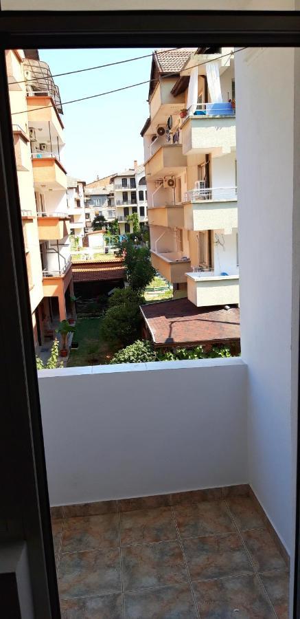 Family Hotel Bohemi II Primorsko Exterior foto
